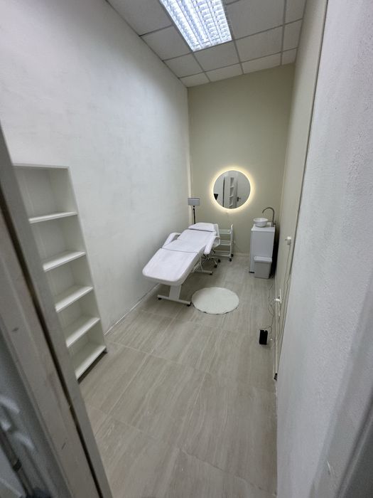 Аренда кабинета косметолога на месяц с ВОДОЙ