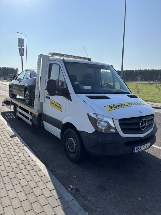 Pomoc Drogowa Holowanie Transport Autolaweta 24/7