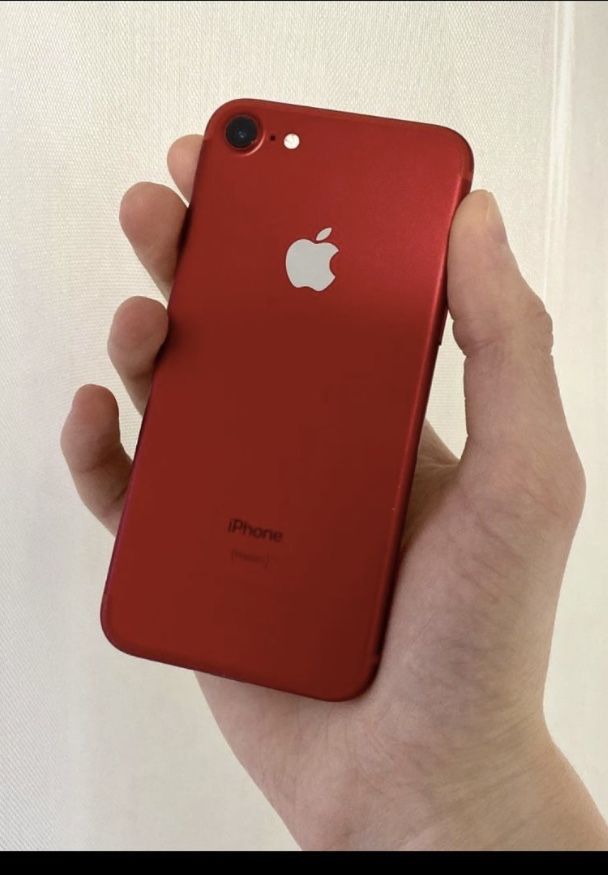 iPhone 7,128,product red