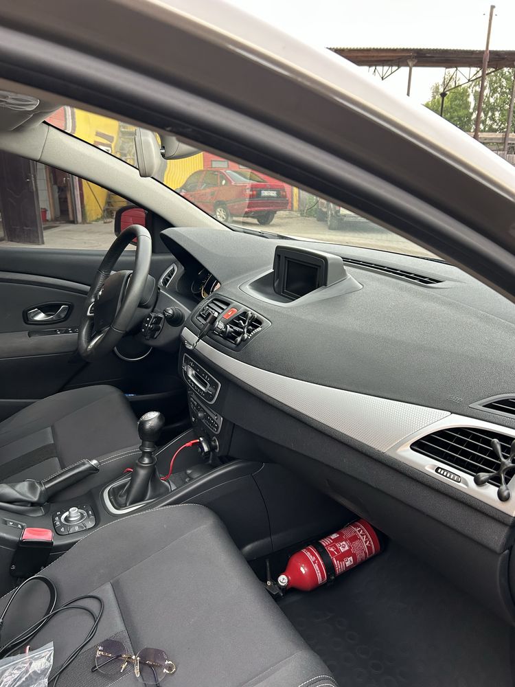 Renault megane 1.5 coupe