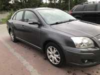 Toyota avensis 2007 rok 126 km