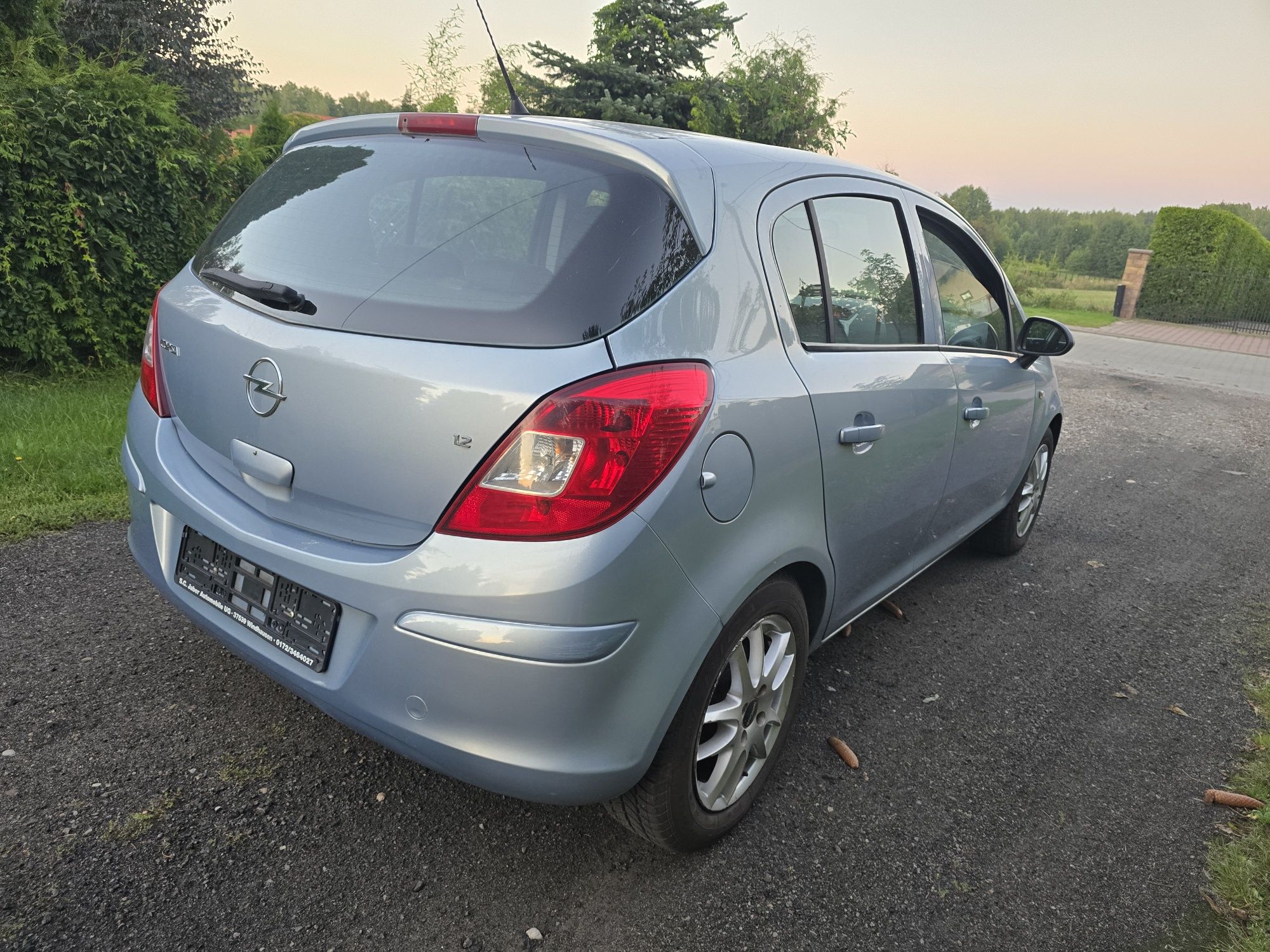Opel Corsa D 1.2 sprowadzony z DE