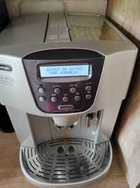 Ekspres do kawy DeLonghi