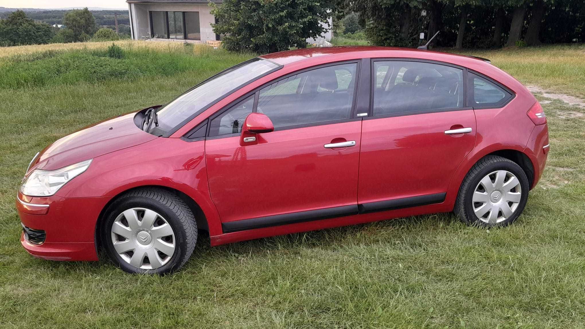 Citroën C4 Exclusive/2.0 HDI/KLIMA/Hak/PDC/XENON/Tempomat!