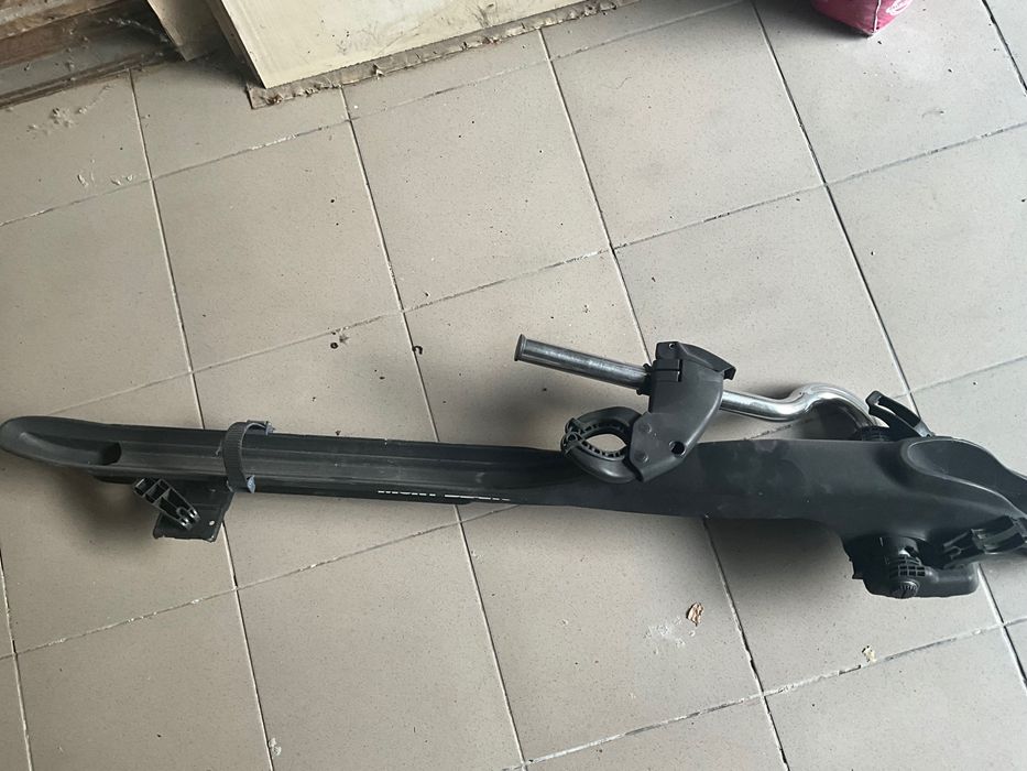 Автомобільне кріплення для велосипеда Mont Blank