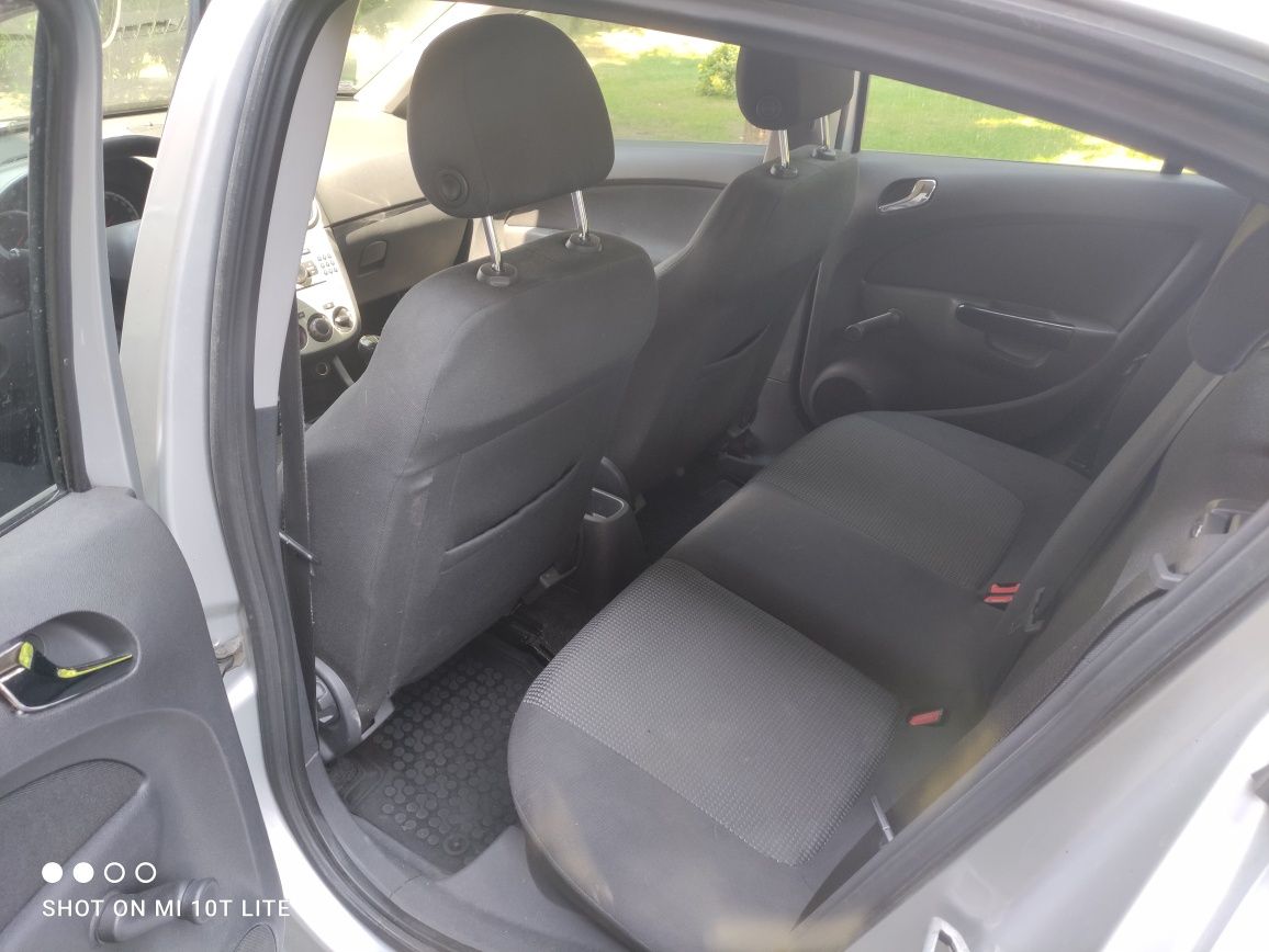 Opel corsa 1.3CDTi