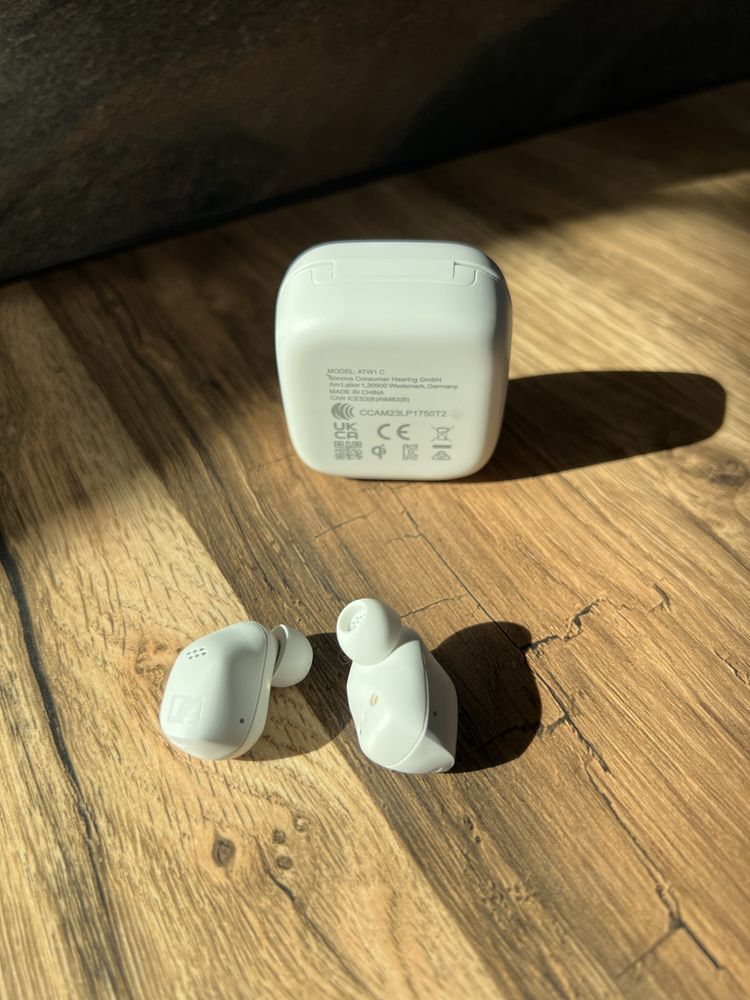 Навушники Sennheiser Accentum True Wireless