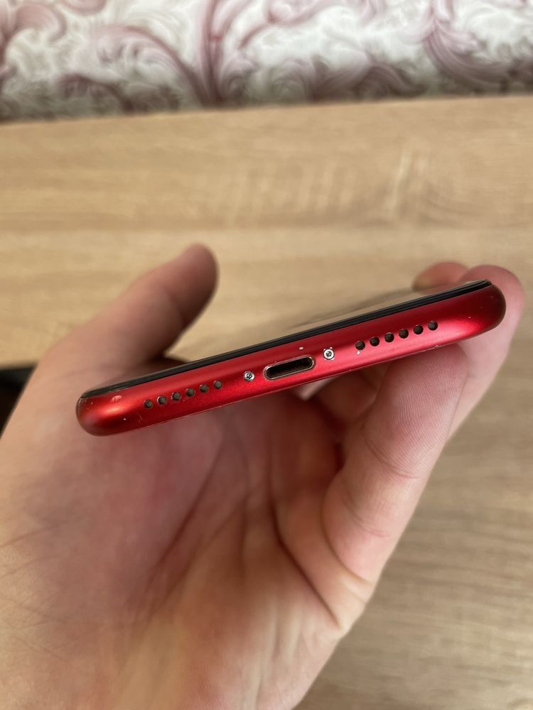 Iphone xr на запчастини