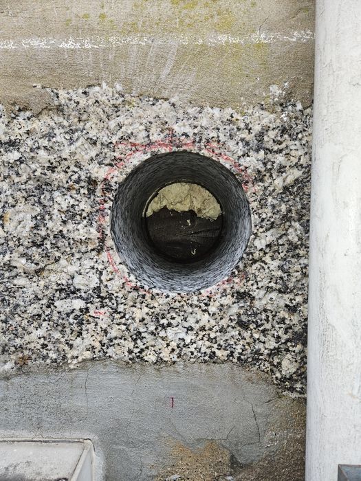 Carotes e Furos em pedra azul, granito e betão