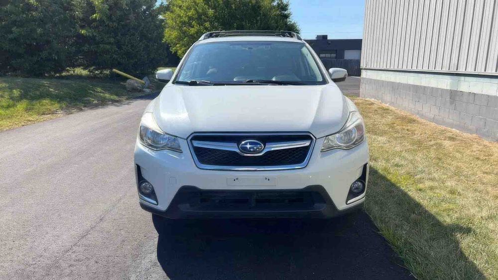 Subaru Crosstrek Limited      2017