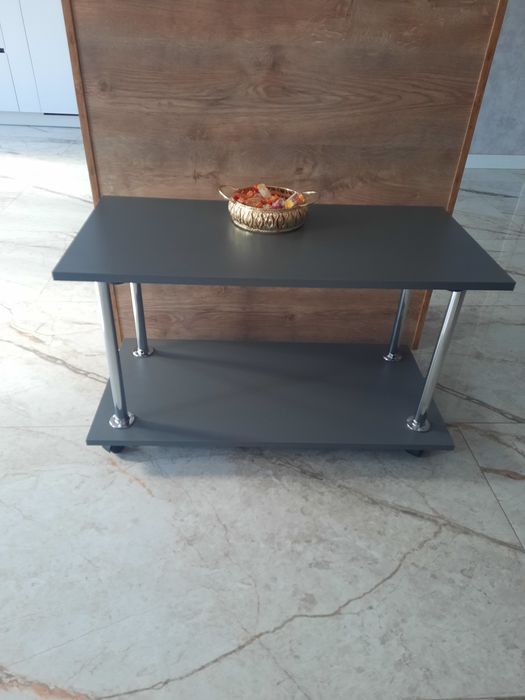 Продам столики журнальні, кавові, письмові, або на кухню