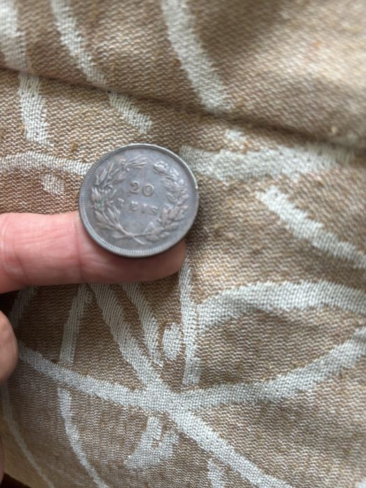 Moeda antiga  de 20  reis de 1892