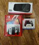 Nintendo Switch OLED + Mario Kart 8 Deluxe