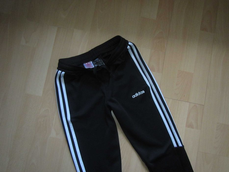 ADIDAS spodnie dresowe rozm.152