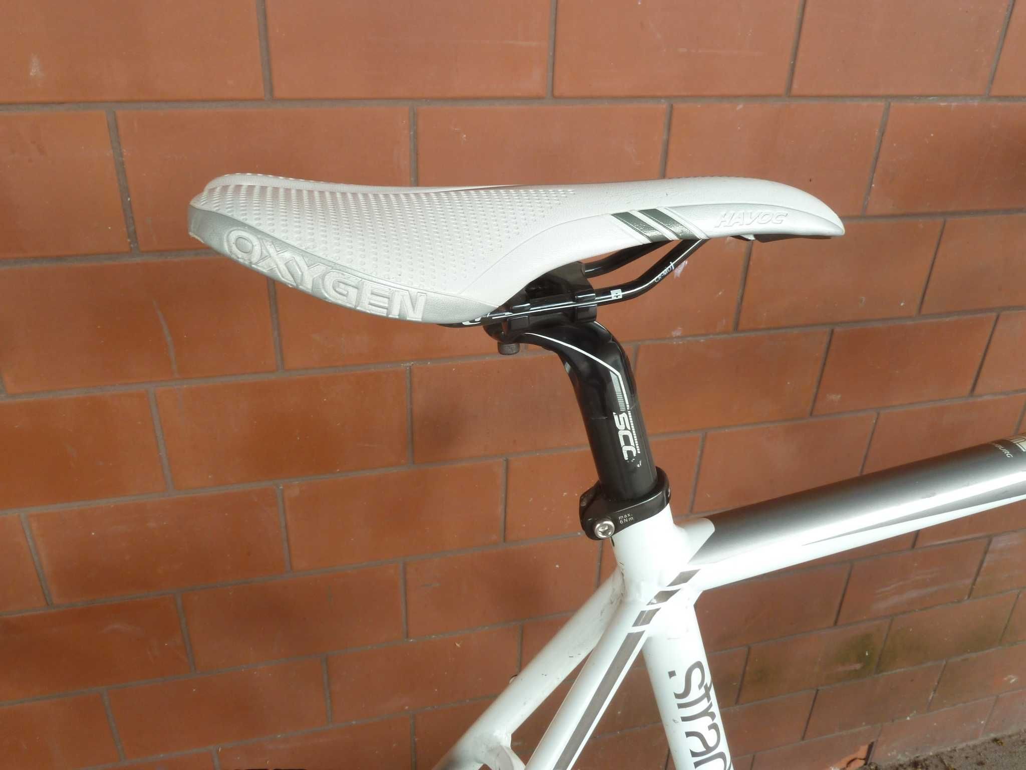 Stevens Strada 900