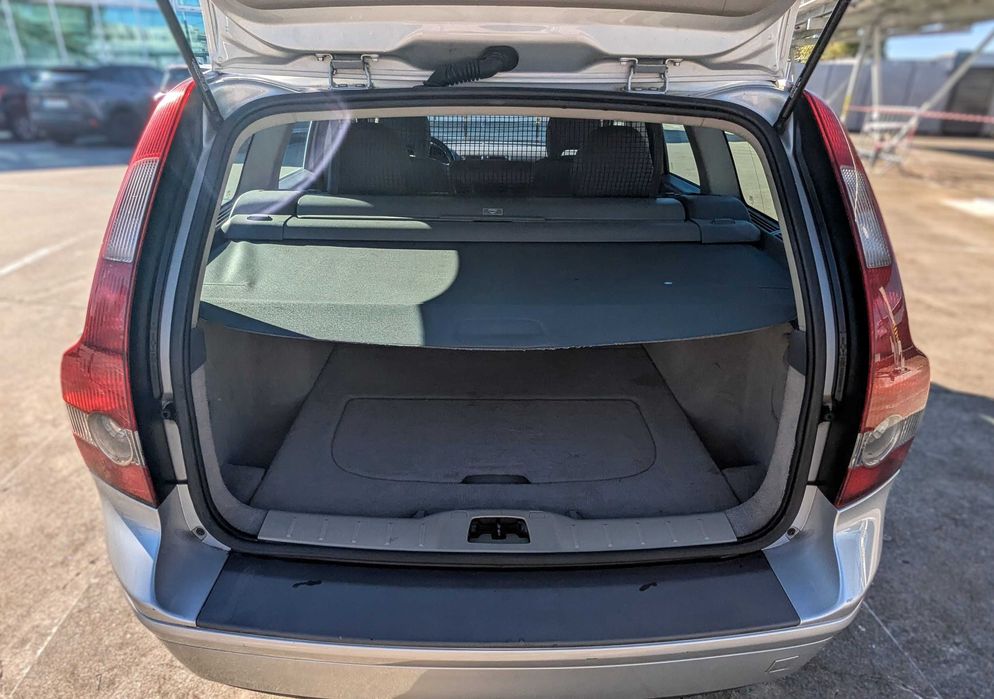 Volvo V50 1.6 | 4150€