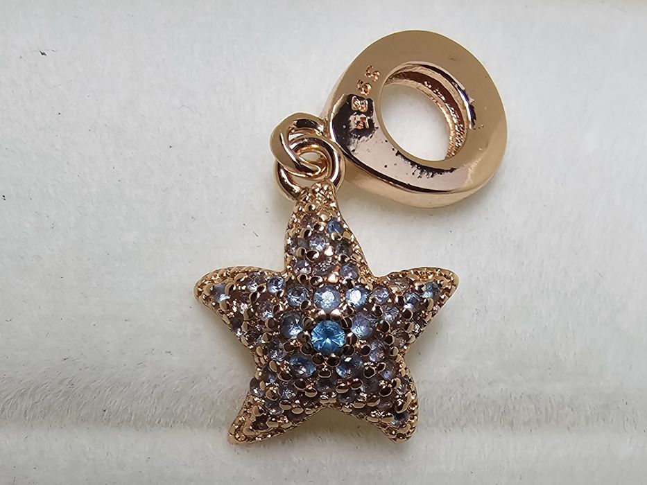 Srebrny charms zawieszka do bransoletki typu PANDORA