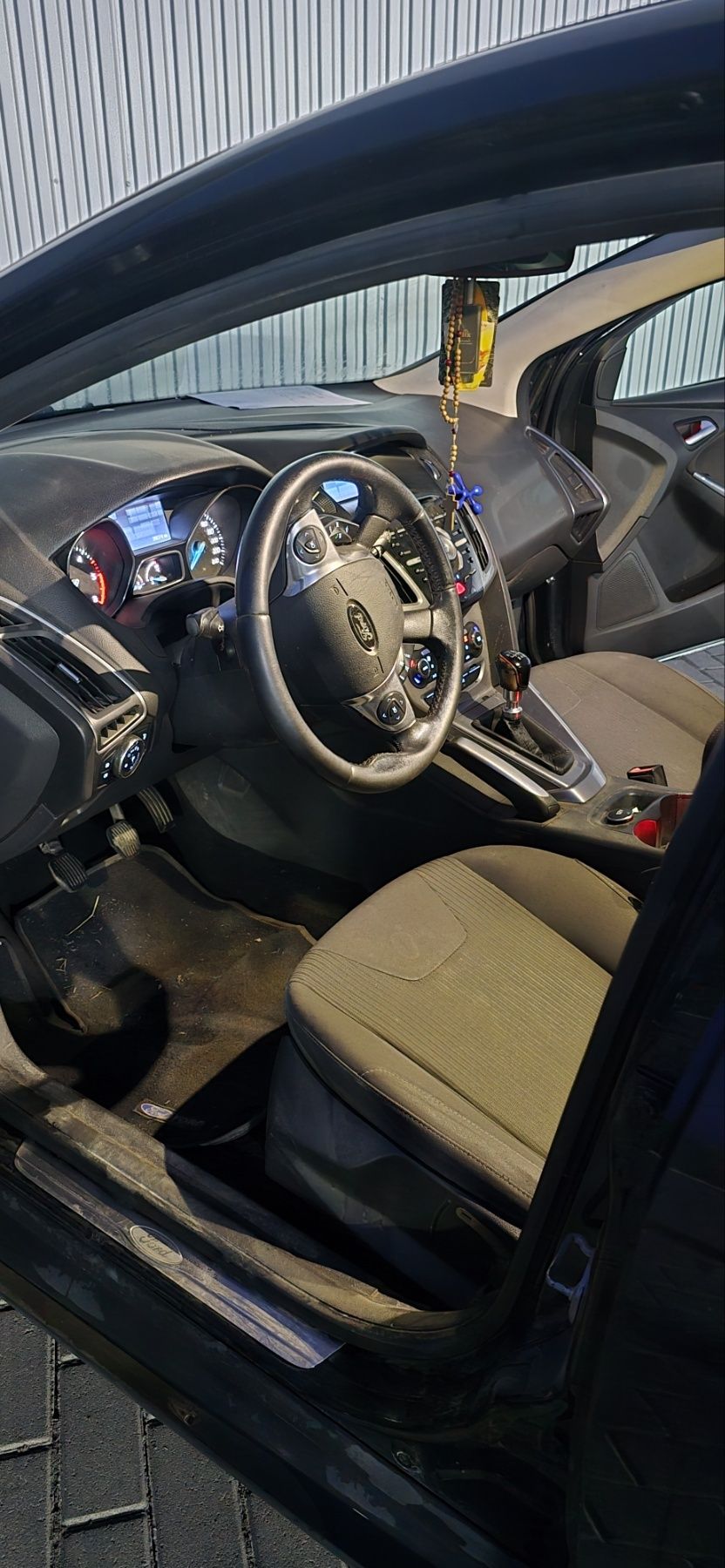 Продам Ford focus