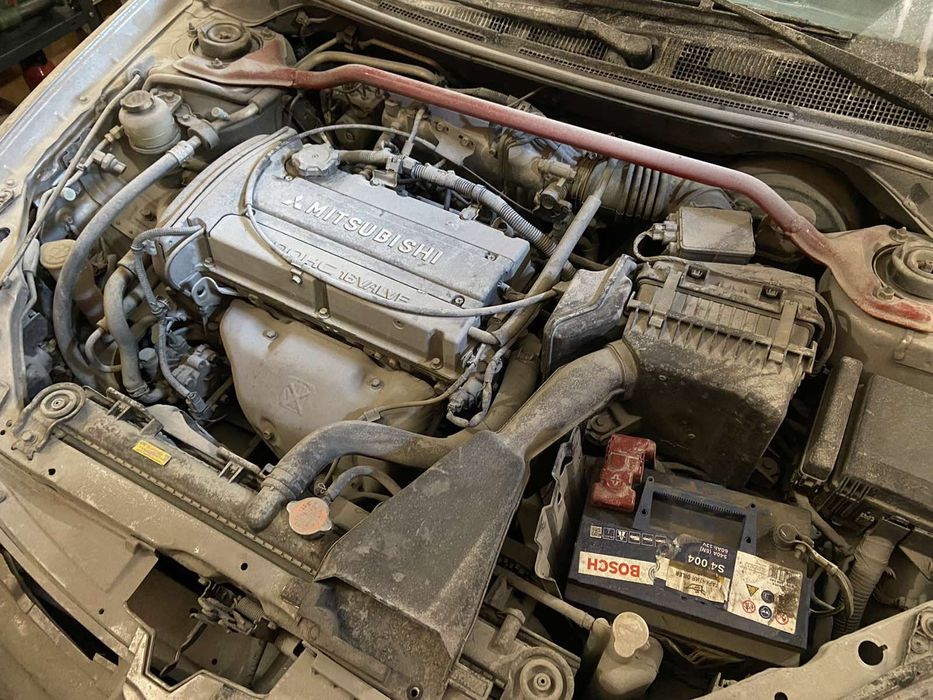 Митсубиси ланцер 9 MITSUBISHI LANCER  четверть правая крыша