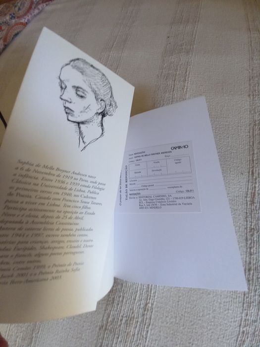 Livro de poesia de Sophia de Mello Breyner Andresen