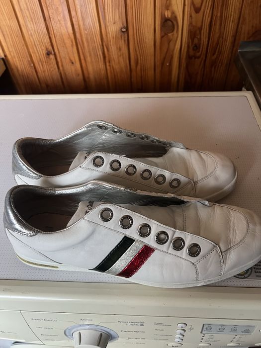 Продам кросівки Dollce gabbana