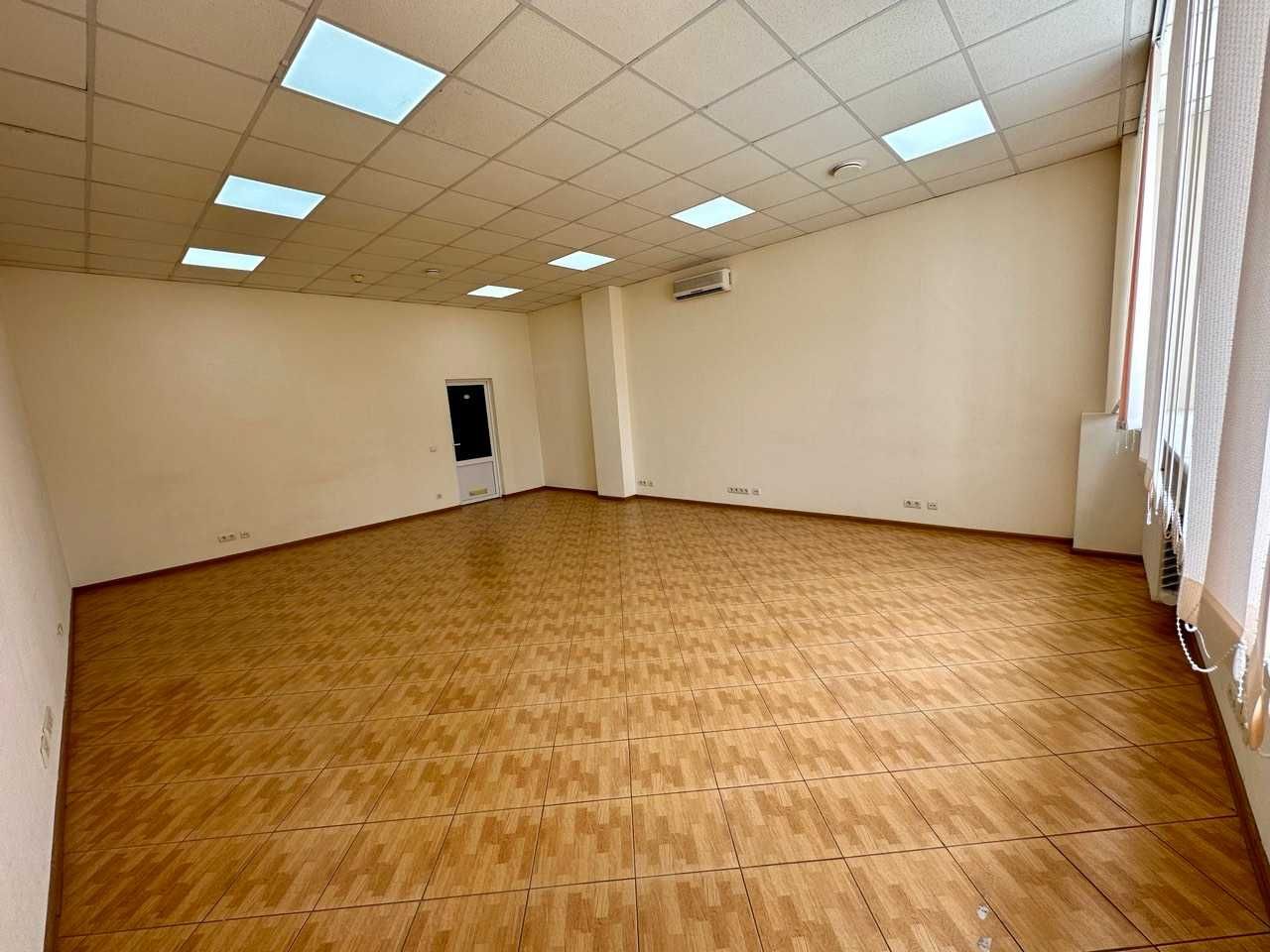 Офис в БЦ, 55 кв.м., метро Дорогожичи, Собственник