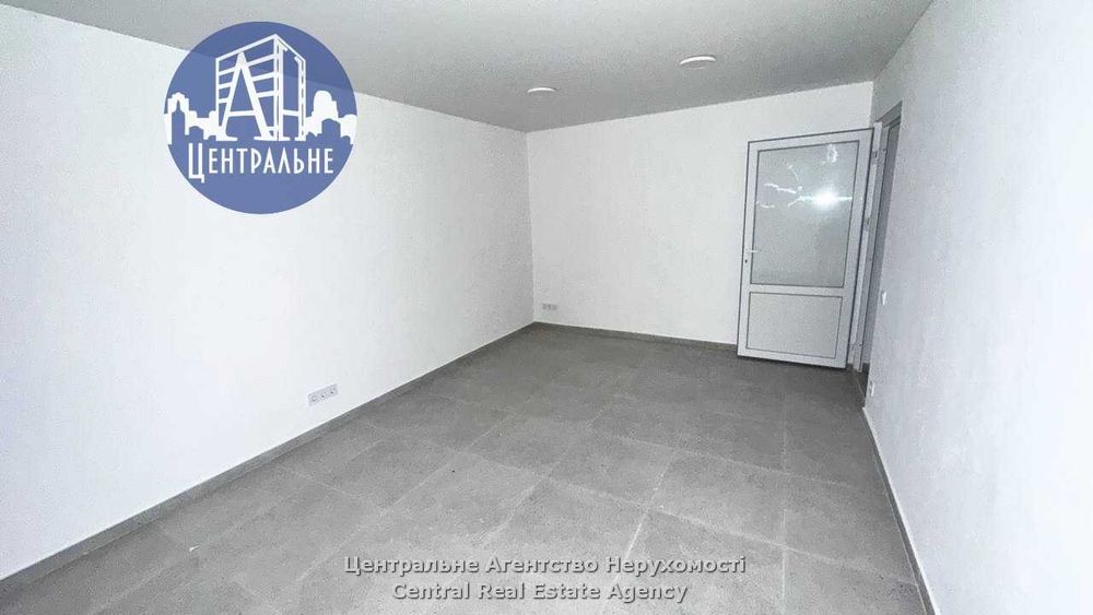 Продаж комерційного приміщення в центрі міста