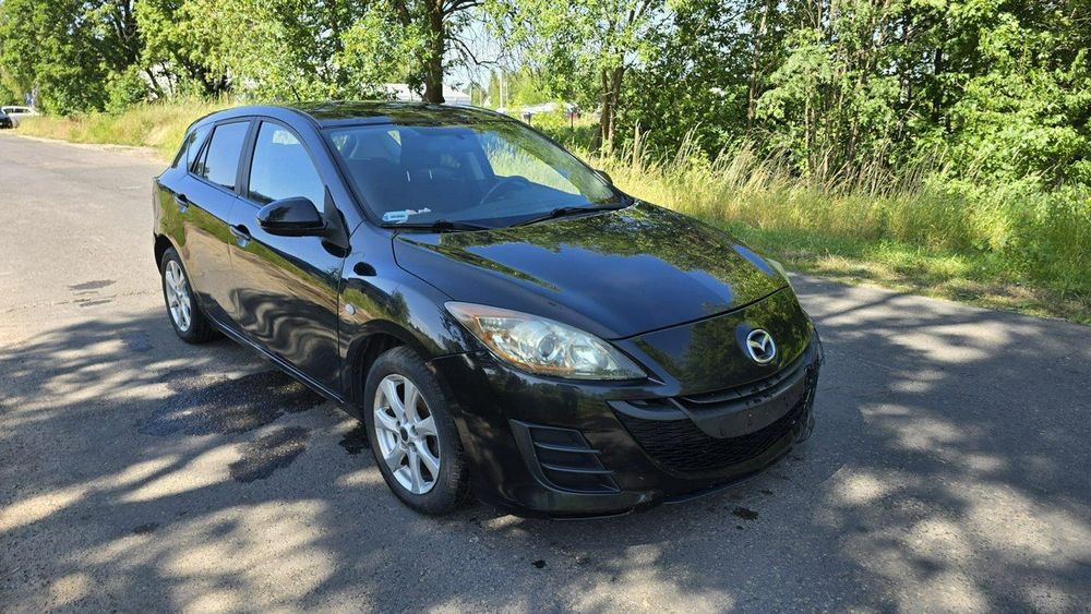 Mazda 3 1.6D Lekko Uszkodzony Jeżdżący