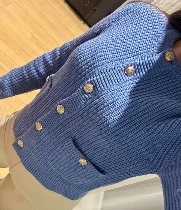 Светр голубий H&M