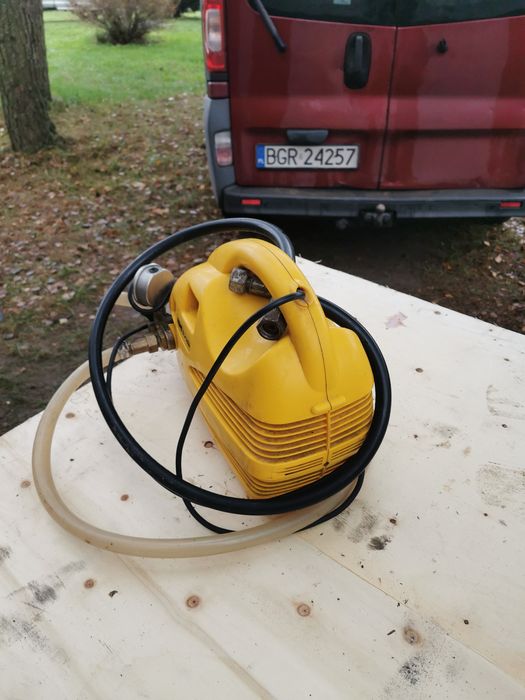 Elektryczna pompa kontrolna firmy REMS