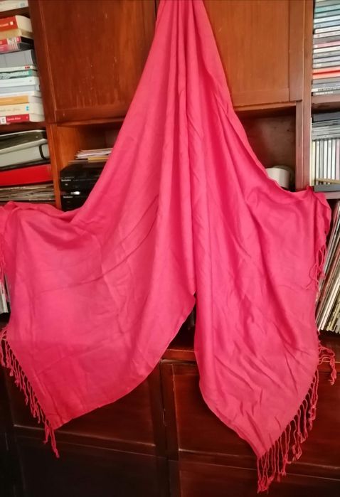 Poncho. Xailes. Mantas