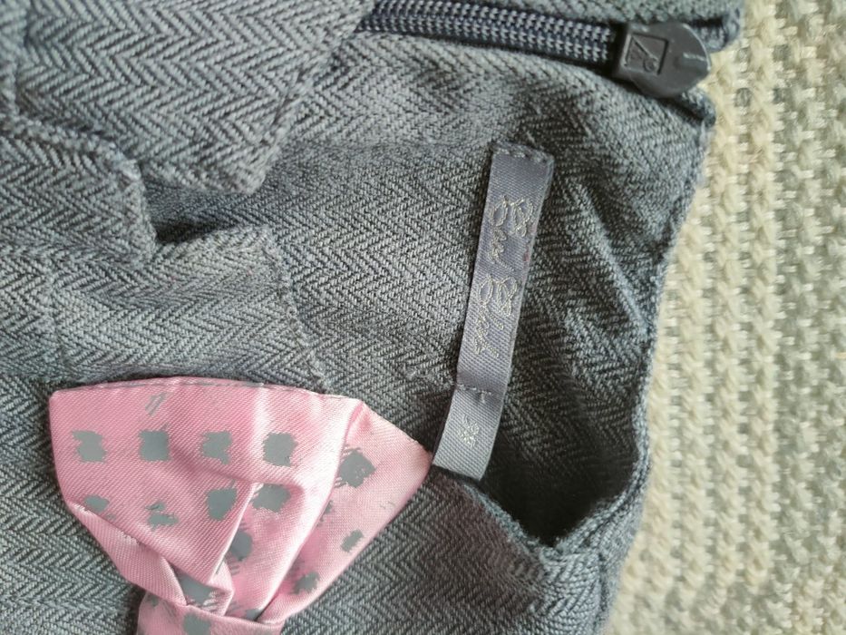 sukienka szaro różowa 98 wizytowa