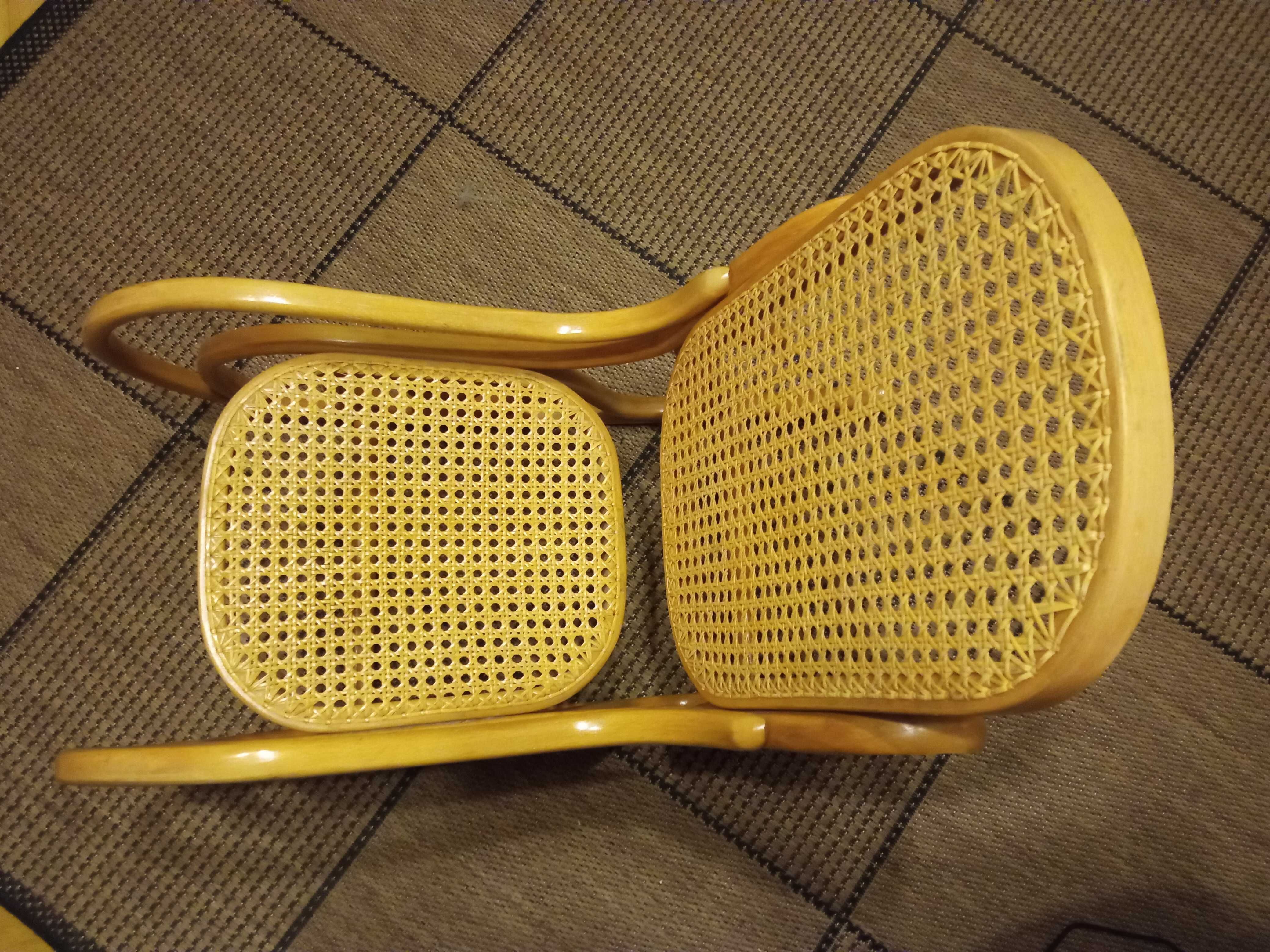 Krzesło bujane ratanowe dla dziecka