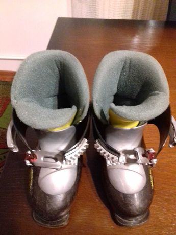 Buty narciarskie 21,5 cm dziecięce.