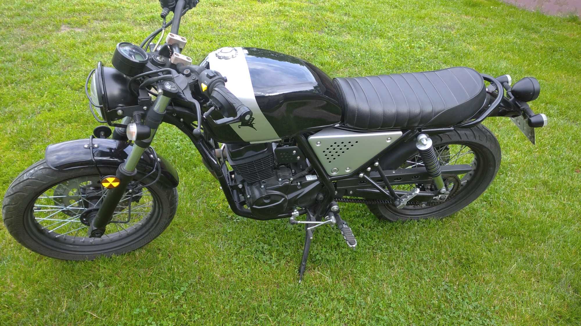 Motocykl Romet SCMB 125