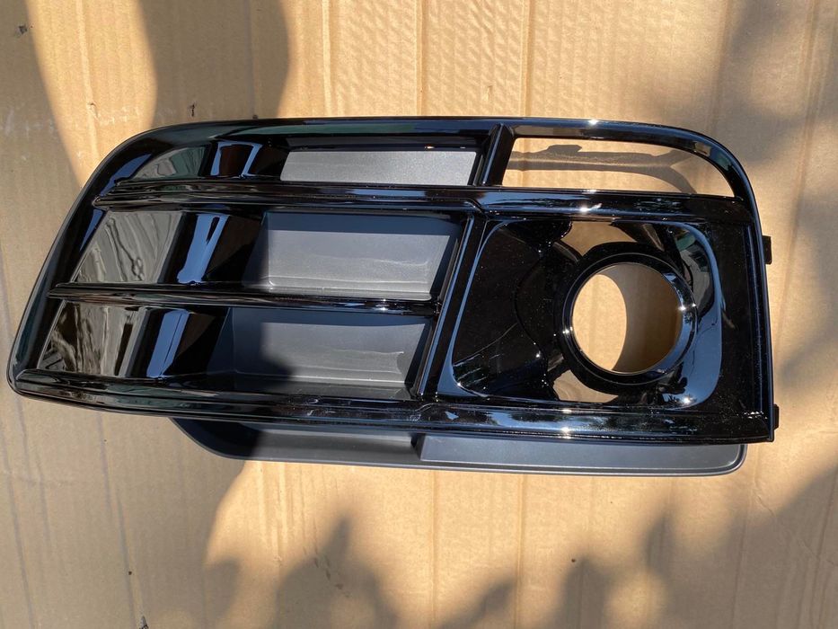 Решітка в бампер Audi Q5 s-line 2017 2018 2019 2020 Решетка ауди ауді