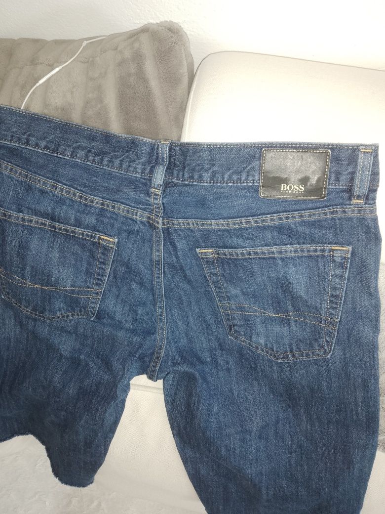 Spodenki Hugo Boss 34/32