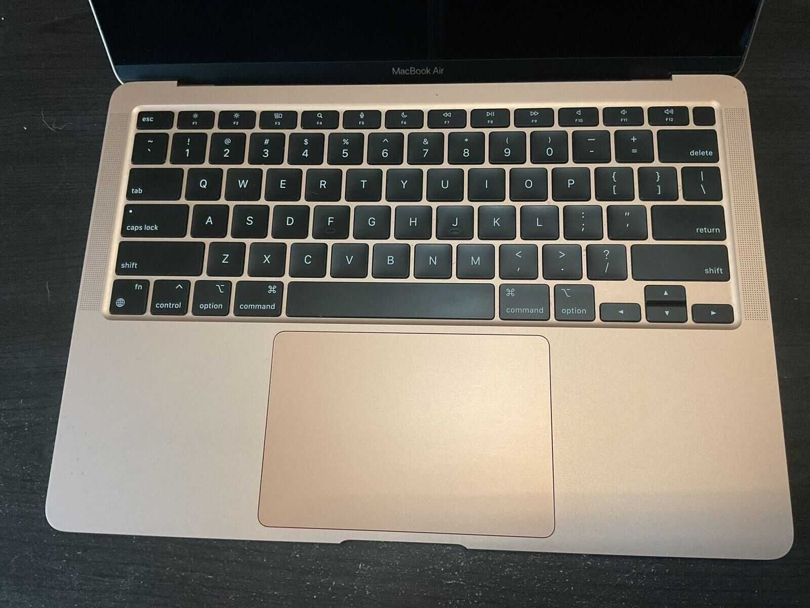 Macbook air 13.3 512Gb SSD, 16GB Ram, M1