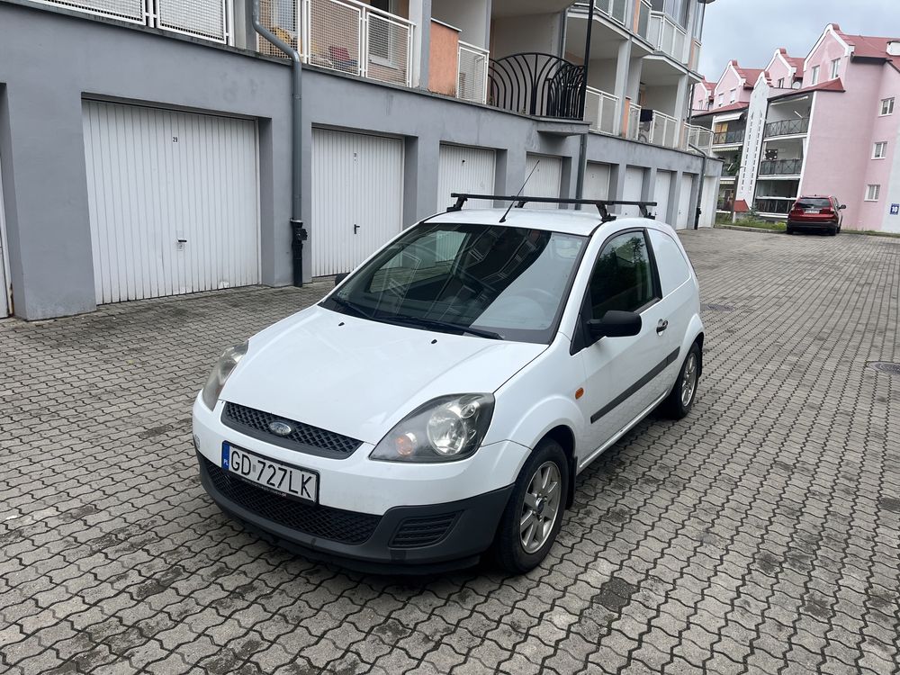 Ford Fiesta Van 1.4 tdci z klimatyzacją