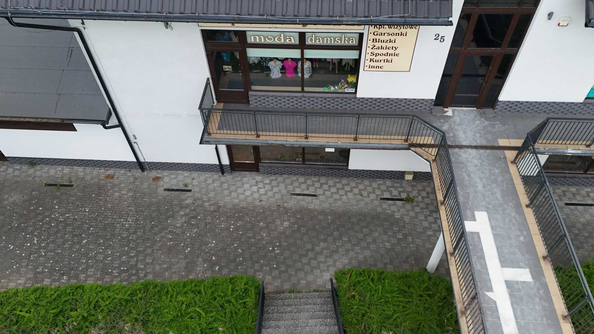 Lokal na wynajem w centrum miasta, przy  jeziorze (od ulicy)