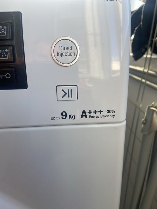 Maquina de lavar roupa Ariston 9kgs