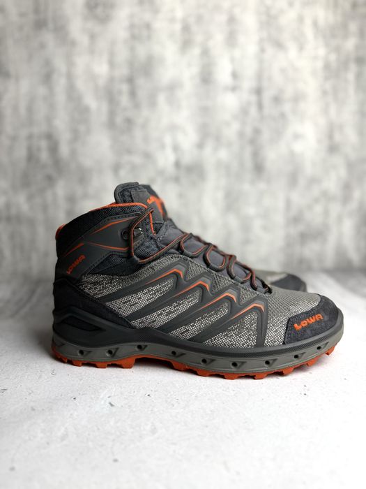 Черевики чоловічі LOWA Larrox Work Gore-tex 42(27)