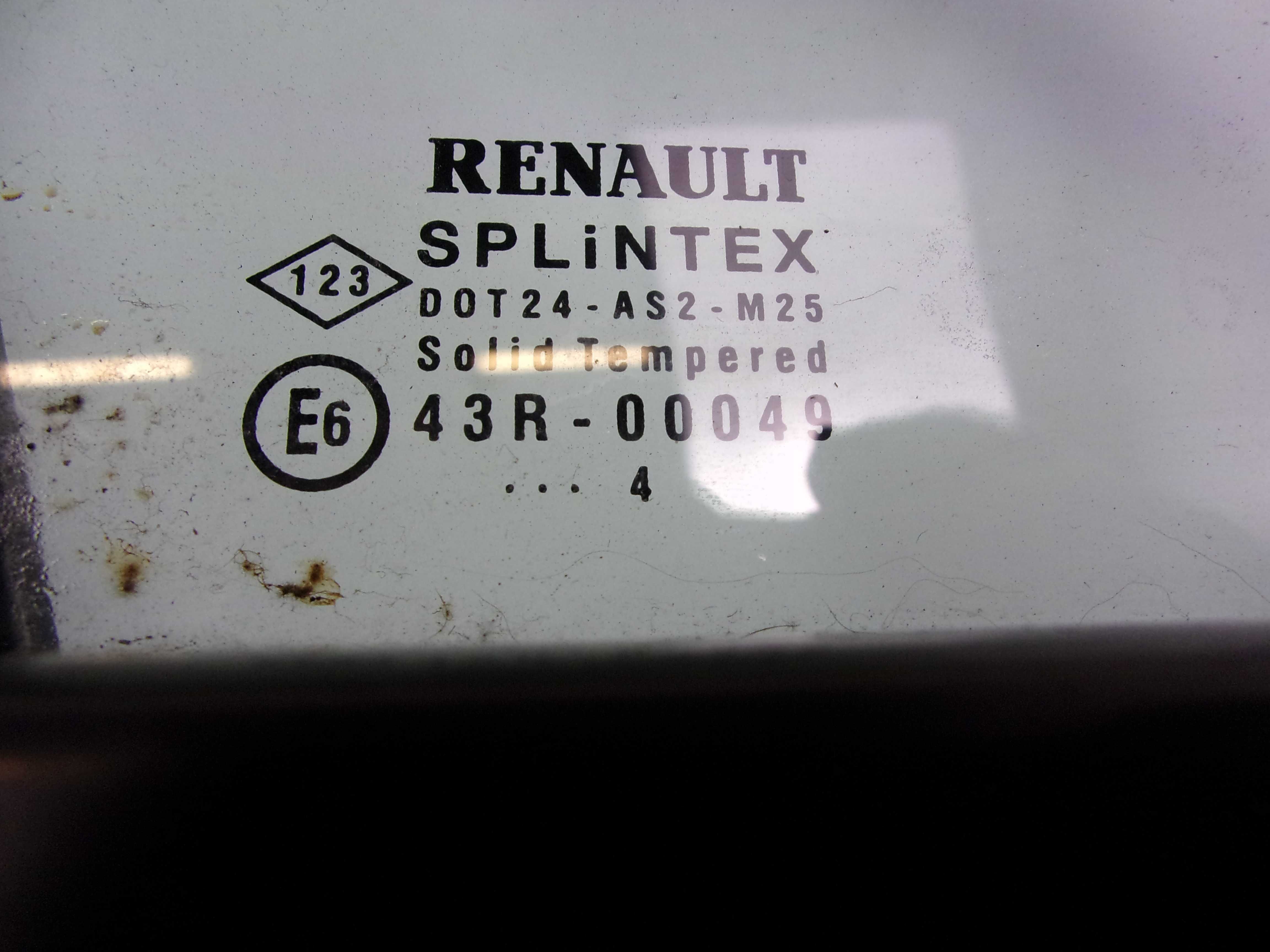 Renault Megane Scenic II Drzwi Prawy Przód Prawe Przednie TEB66