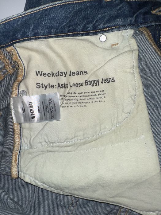 Weekday Astro Loose Baggy Jeans