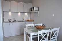 Apartament Martini Kołobrzeg w Hotelu Etna z widokiem na morze, aneks