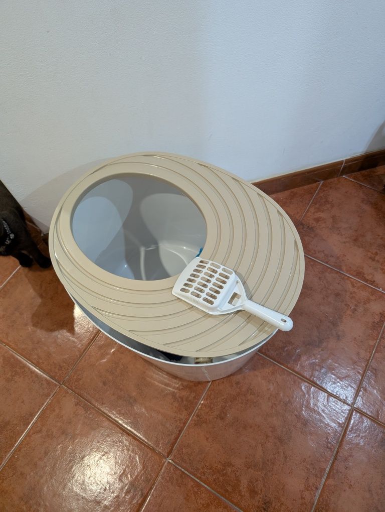 Caixa para areia de gatos