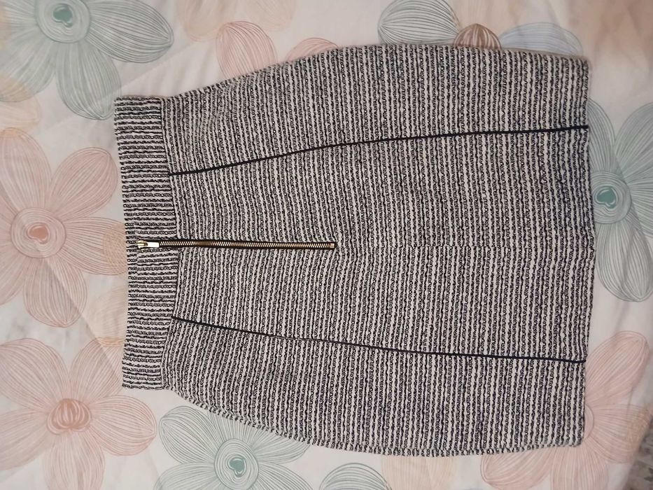 Тепленька Спідниця H&M в ідеальному стані