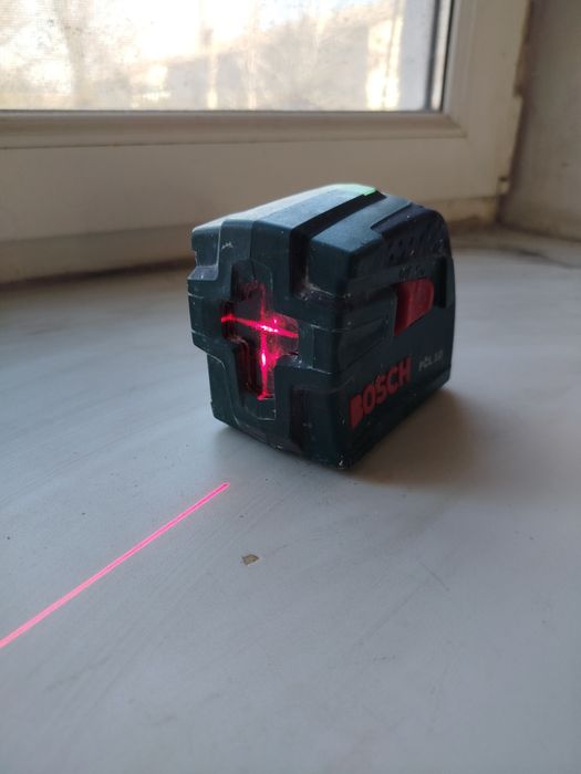 Лазерный уровень Bosch PCL 10