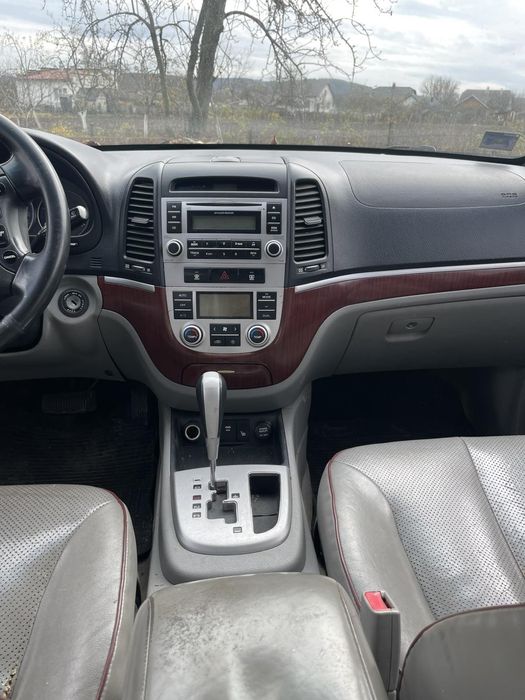 Вентилятори і радіатор на Hyundai Santa Fe 2006-2010