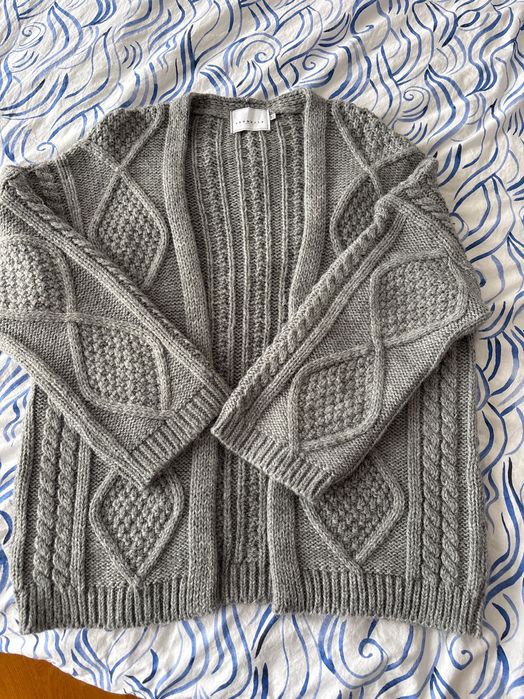 Zestaw ubrań damskich sweter Laurella, Zara. Marie Linda S